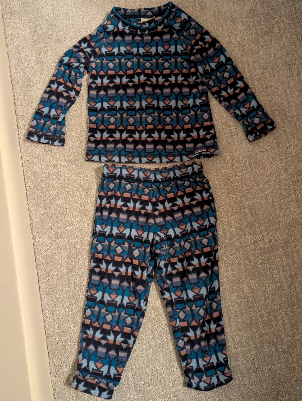 Patagonia Blue Geometric Kids Fleece Set